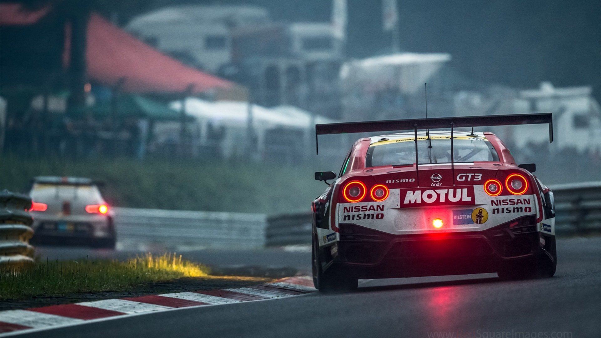 AC MILAN SPORTS全站-“漂移无限：弯道飞舞的速度奇观”，漂移过弯视频