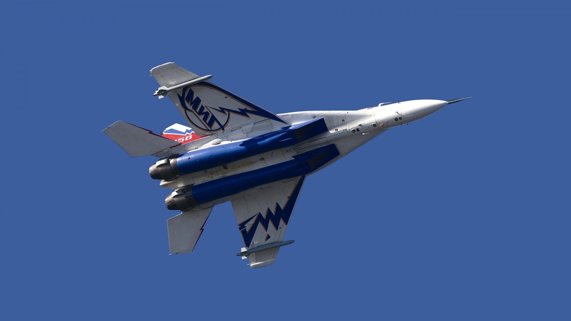 米兰体育(中国大陆)官网-勇士主场将启用“零延迟回放技术”，提升观赛体验，勇士现场