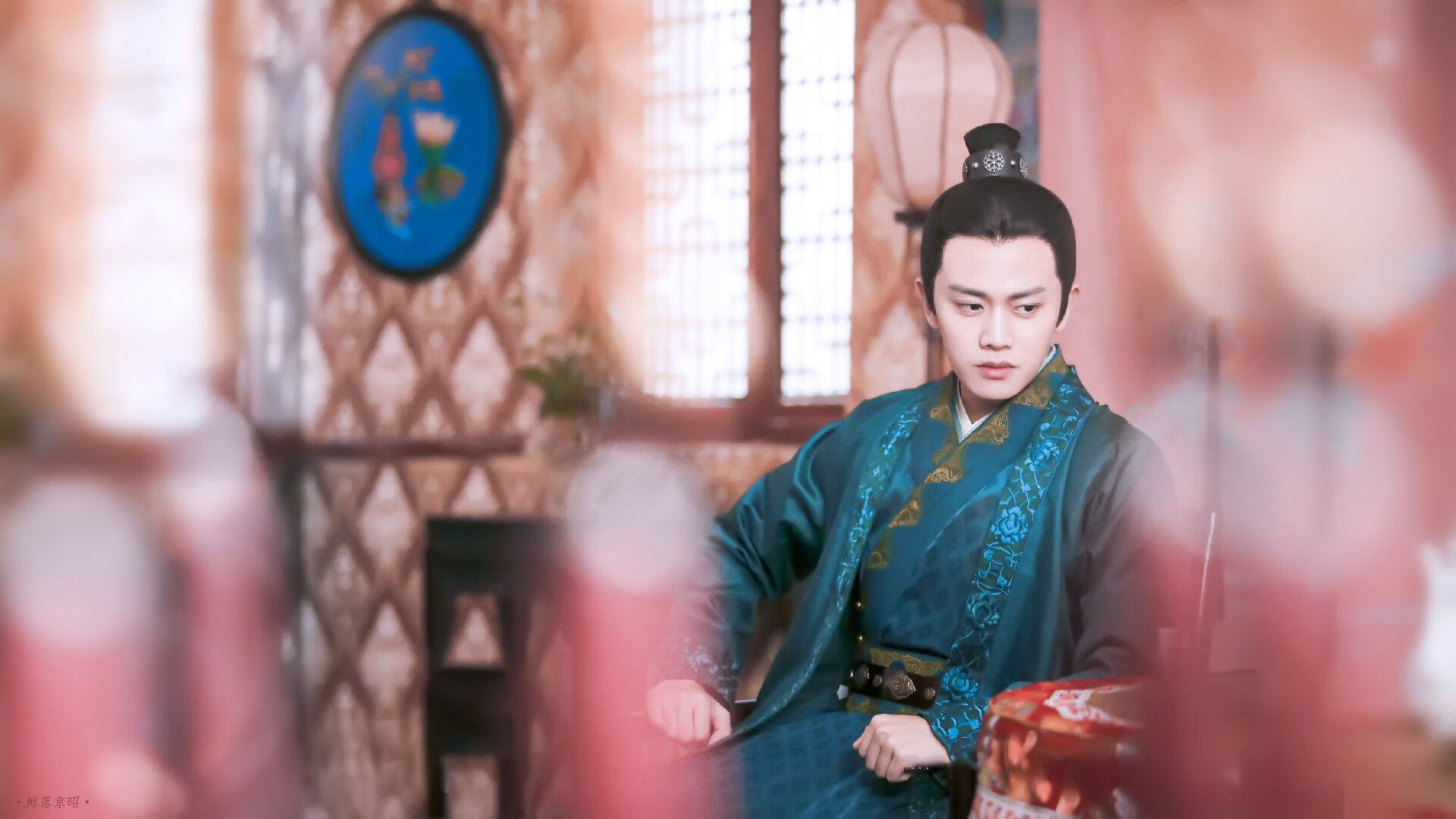 200米自由泳选手配速合理稳定,200米自由泳泳姿