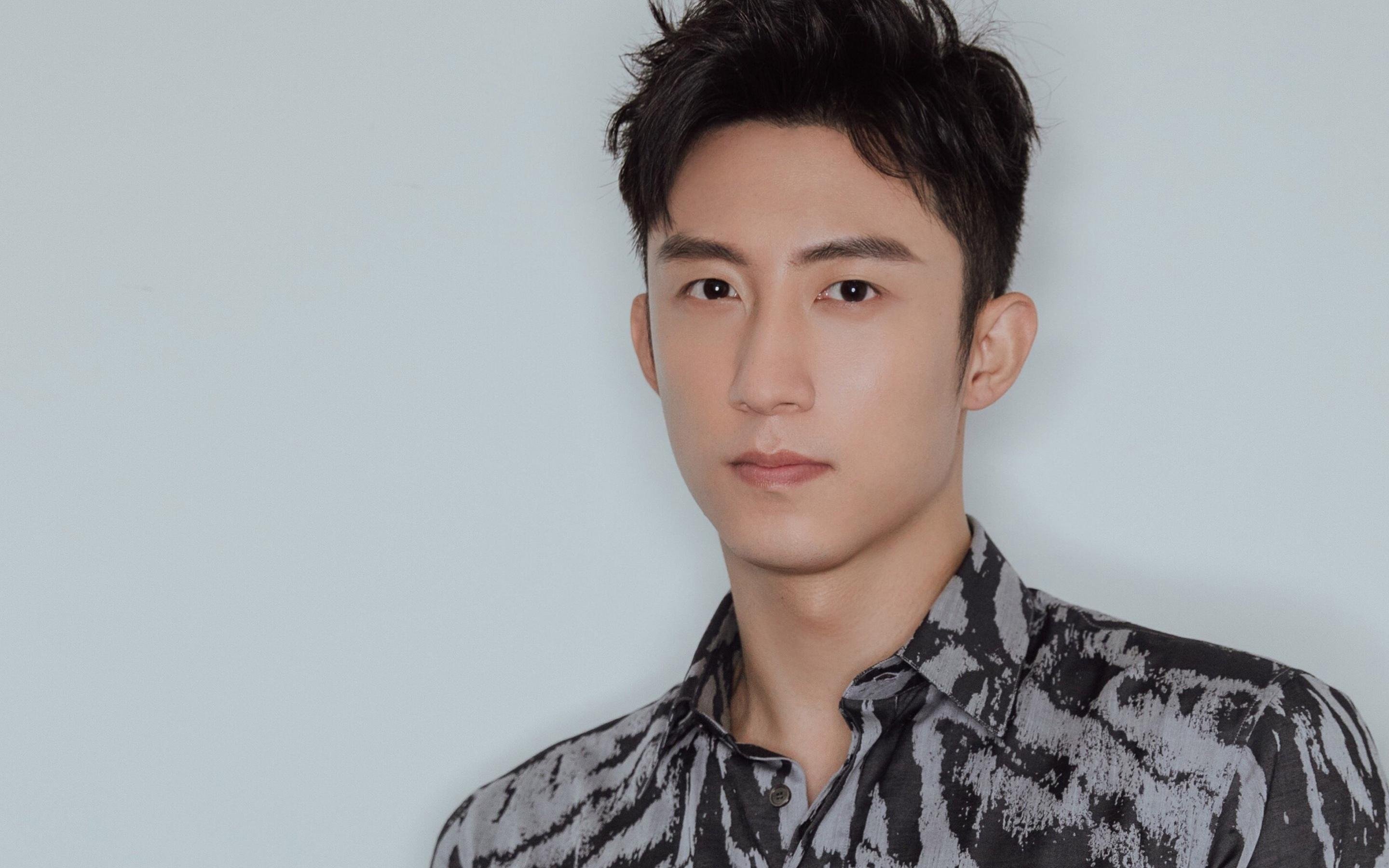 沃尔夫斯堡多线协作确保后场稳定,沃尔夫斯堡吧