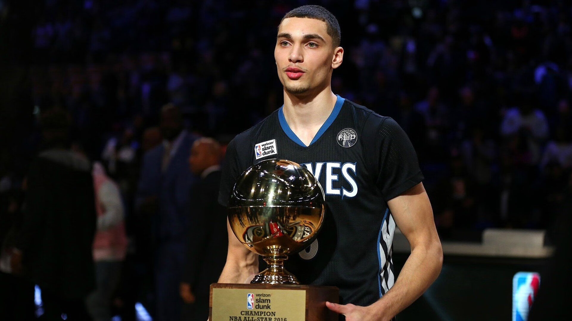 赛场外的篮球：NBA球星的慈善故事激励人心，nba球员捐款